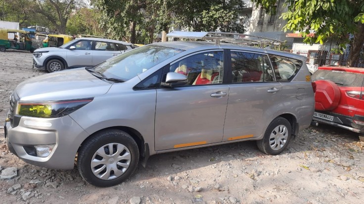 Innova Car on Rent in Delhi – Luminous Holidays