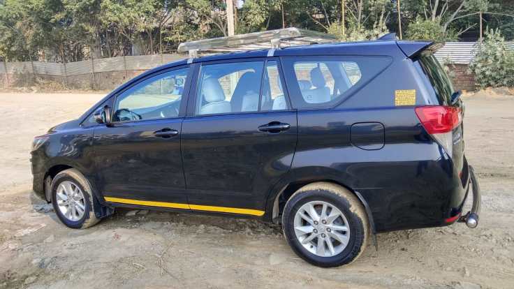 Group Travel with Luminous Holidays: Innova on Rent in Delhi